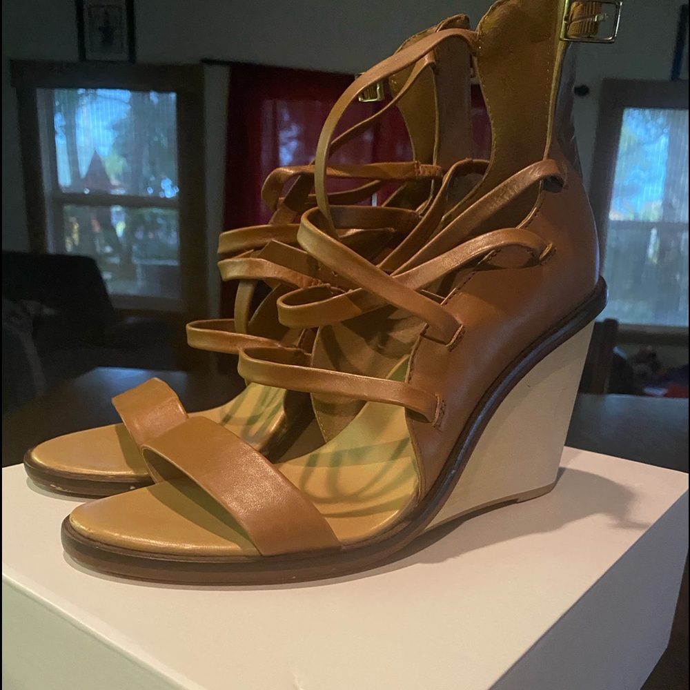 Tan Aldo wedges